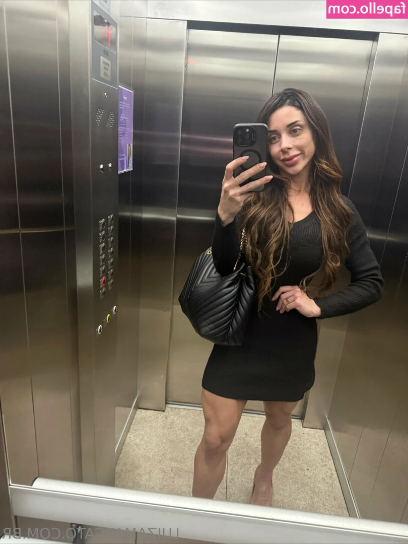 luizamarcato [ luizamarcato-1 ] - I was really HORNY   I just needed to bust before my run  My dick was