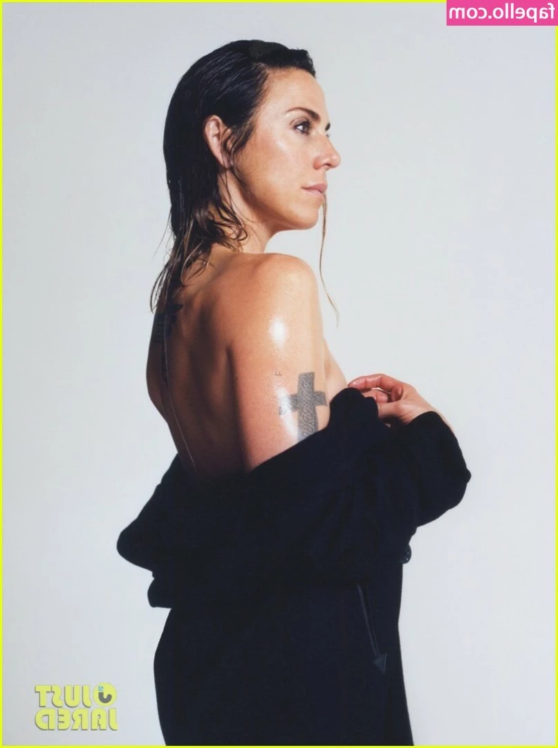 Melanie C [ melanie-c ] - Would you sip my squirt from a champagne glass? 💦