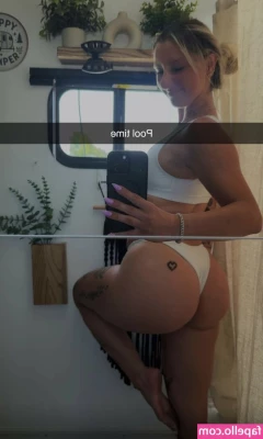 Kristineelifts [ kristineelifts-2 ] - Throwback Thursday to how I got my milf status! 😉 This was with my