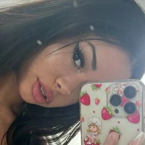 waifuselenaa