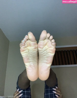 cocoasolegoddess - I've been feeling a bit sick the last few days and today is finally a