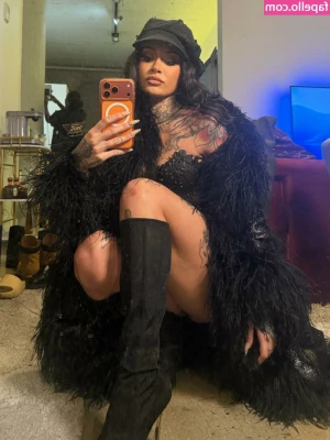 Kehlani - Don't you just want to smack it?? 😳🤤