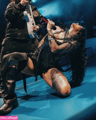 Kehlani - 🤭 For new Samsung instead of iPhone