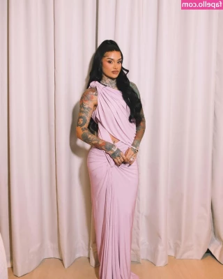 Kehlani - Lady  in red