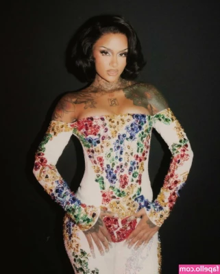 Kehlani - It s Hump Day  and I need someone to mount my hump