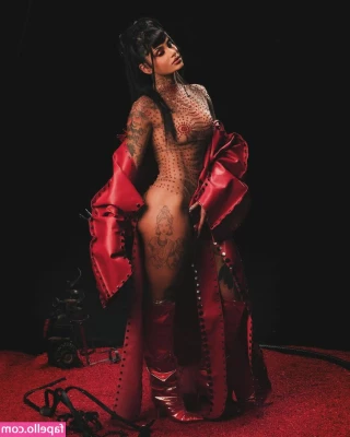 Kehlani - i get naughty lets just not tell the DR