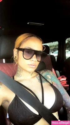 Kehlani - You want my milk in your mouth  I m super loaded