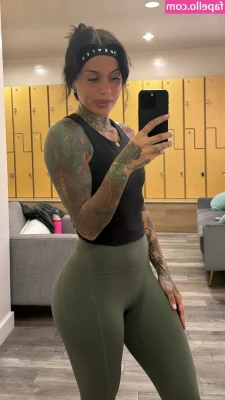 Kehlani - This wet pussy needs your cum!