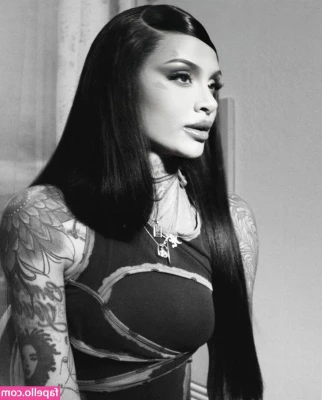 Kehlani - Fuzzy pussy