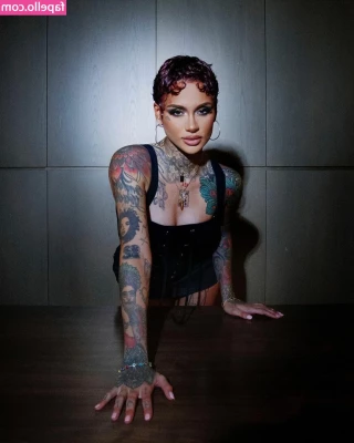 Kehlani - One thing I love is having my ass slapped 🥵