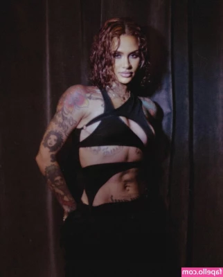 Kehlani - Fucking my sweet arse with my wand on my clit watch me cum