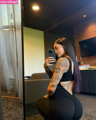 Kehlani - Come & hangout with me in my DM's!