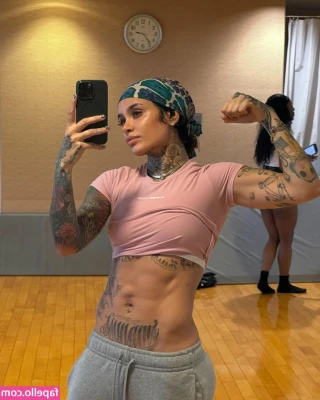Kehlani - If you haven't got to see my new video yet, come check it out!