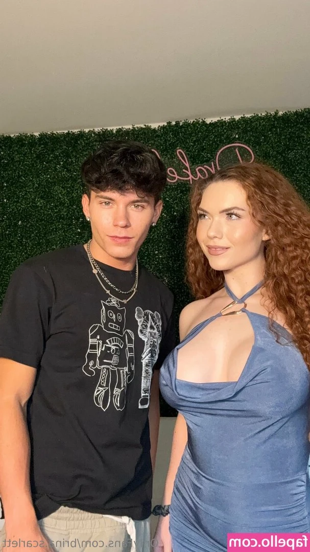 Brina Scarlett [ brina-scarlett ] - Had fun showing off I’m front of a few people today such a rush,