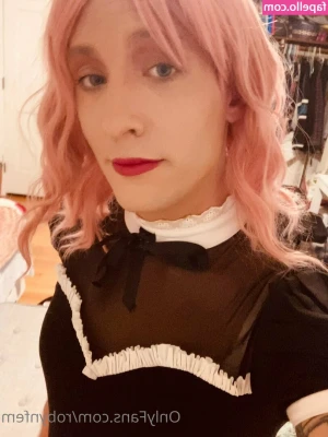 robynfem - Mlem ^_^