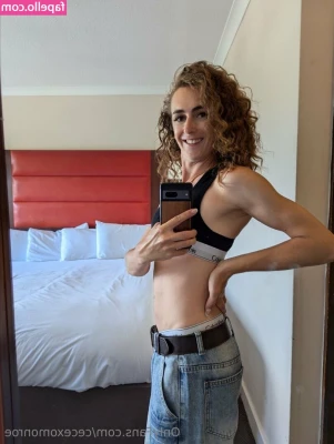 cecexomonroe - Ya'll know it's the Tits day!!! 🥳 So suck on my nipples to