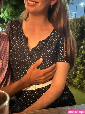 Hottie Hepburn [ hottie-hepburn ] - Bristolbloke (aka puppy) has grabbed 2 x spins like a good boy 😈