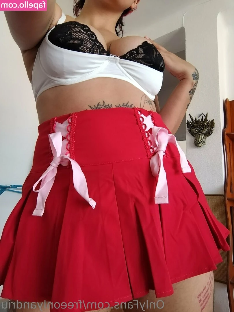 freeonlyandriu - Dress me or undress me?