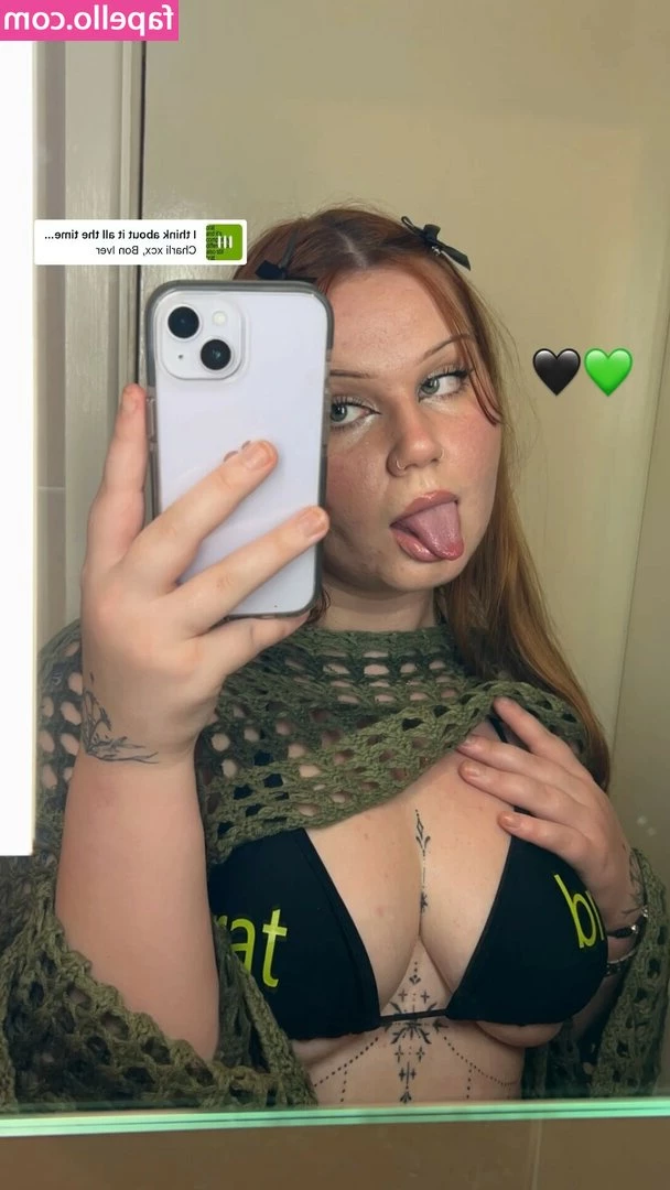 Taylor Hutchings [ taylor-hutchings ] - Ready and waiting for your cock 😉