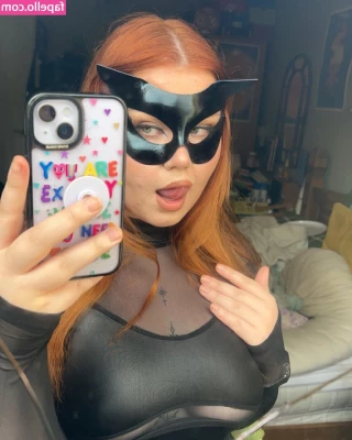 Taylor Hutchings [ taylor-hutchings ] - The first part of three videos of my w hipping yesterday - bum and