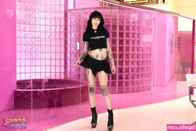 Ne0nprincess - Mommy loves you 💙