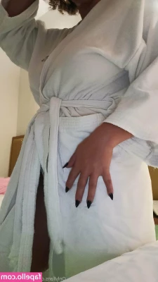 littleamorafr33 - Can you handle me baby? ❤️