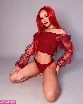 Tori Pareno [ tori-pareno ] - Do you like this lingerie set?