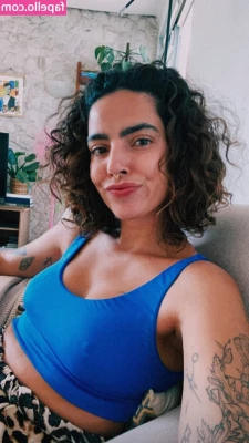 Laura Vicente [ laura-vicente ] - I wanna play with your virgin ass 😈