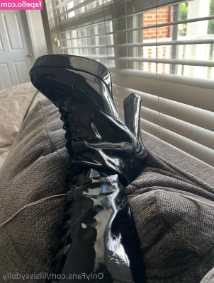 lilsissydolly - Getting ready for my weekend getaway  So excited