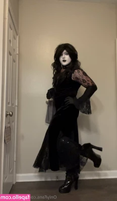 lilsissydolly - Buy my content for similar pictures
