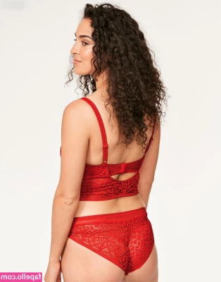 Anna Shaffer [ anna-shaffer ] - New content available