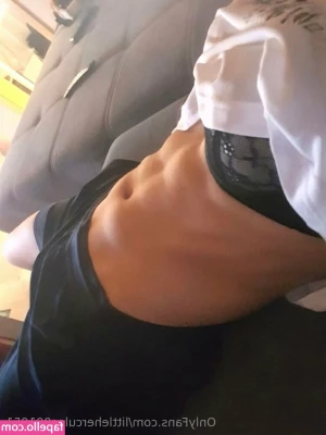 littlehercules001051 - Contratame para hacer sexting bb  -Octavia