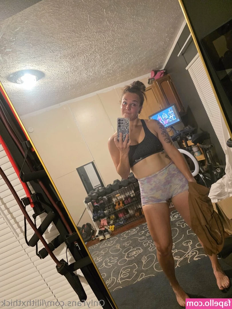 lilithxthick - Good Morning  Join VIP to remove the emojis   bluesbabygirl