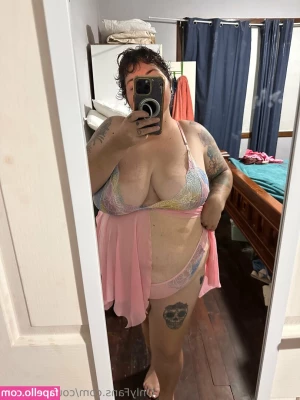 countrydyson - I dont like tan lines