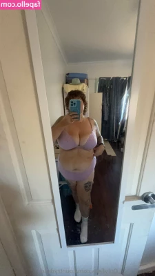 countrydyson - pretty girl with pretty tits