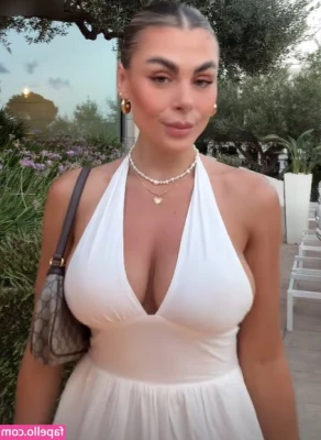 Lenaknk - My bestie  ananda_da is little fuck doll  She is obsessed with dicks 
