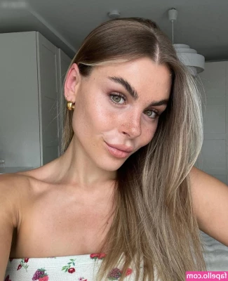 Lenaknk - Hey boys I ve missed you   I ve been exploring some kink  adding some