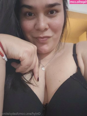 babylatinxl - smartinna  If you want to see me play with myself or my partener don