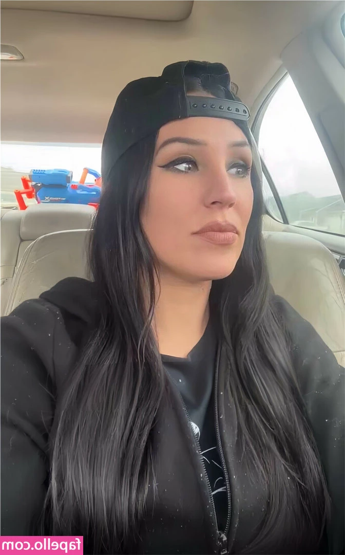 Ashley Giorgio [ ashley-giorgio ] - The great outdoors