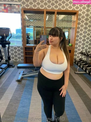 Busty Sweetheart [ busty-sweetheart ] - Ready to take it all