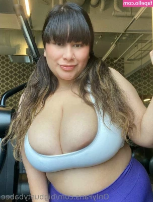 Busty Sweetheart [ busty-sweetheart ] - Check you DM’s babe 😏
