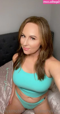 prestontaylor - Lazy day titties