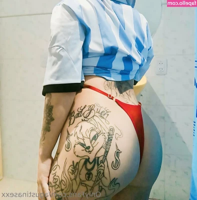agustinasexx - Sweaty slightly sandy soles