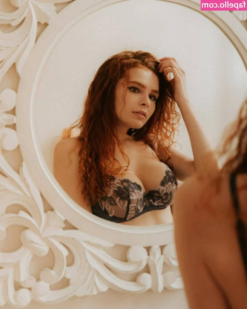 Kari Pitinova [ kari-pitinova ] - quickie filming after my shower before heading back to campus :’)