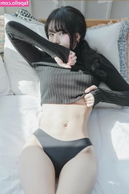 Starlight_h20 [ starlight-h20 ] - This town ain’t big enough for the two of us…