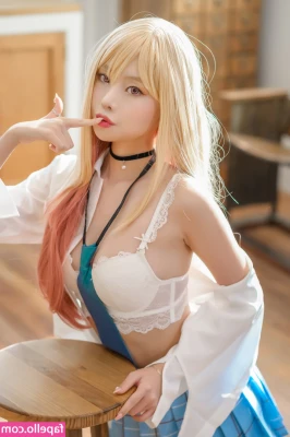 Starlight_h20 [ starlight-h20 ] - What are you doing guys? 😘😘 I'm very horny tonight and i will