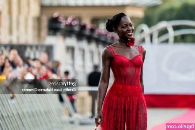 Lupita Nyong'o [ lupita-nyong-o ] - On the boat 👙⛵️