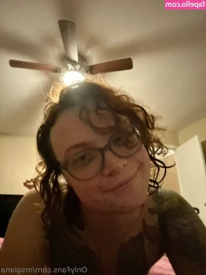 msgiana - Hey! I’ve made my onlyfans free again, don’t be shy to drop me a