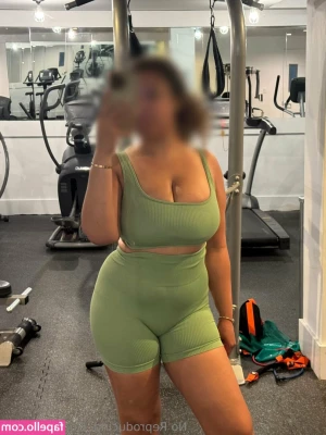 thegoddessnova - Tip this post 10 for a really pretty view 🦋🥰