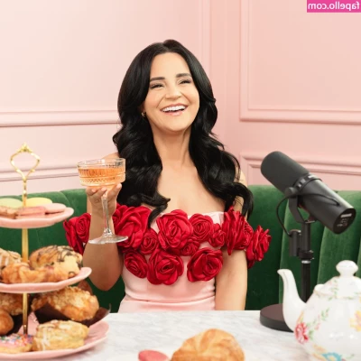 Rosanna Pansino [ rosanna-pansino ] - Nudes time  DM